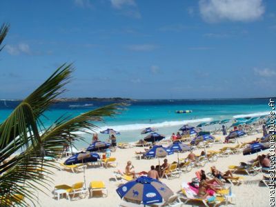 plage d'orient bay  et plage de la r&eacute;sidence